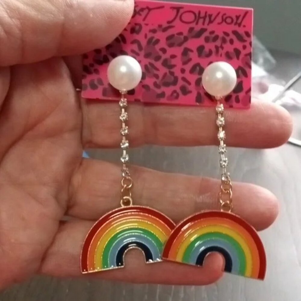 Betsey Johnson NWT. Colorful Enameled/  Crystals & Pearl Dangle rainbow Earrings